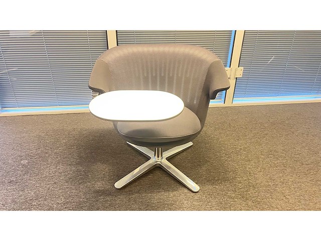Steelcase - loungestoel - i2i - overige kantoorinventaris - afbeelding 1 van  2