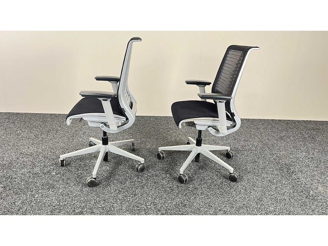 Steelcase - think - bureaustoel (4x) - afbeelding 4 van  8