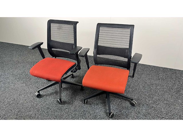 Steelcase - think v1 - bureaustoel (2x) - afbeelding 4 van  6