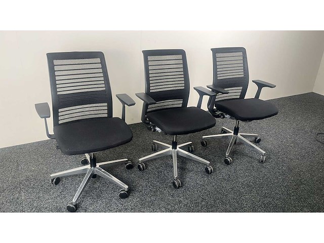 Steelcase - think v2 - vergaderstoel (3x) - afbeelding 2 van  9
