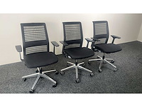 Steelcase - think v2 - vergaderstoel (3x) - afbeelding 2 van  9