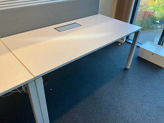 Steelcase bureau 160x80 (4x) - afbeelding 4 van  8