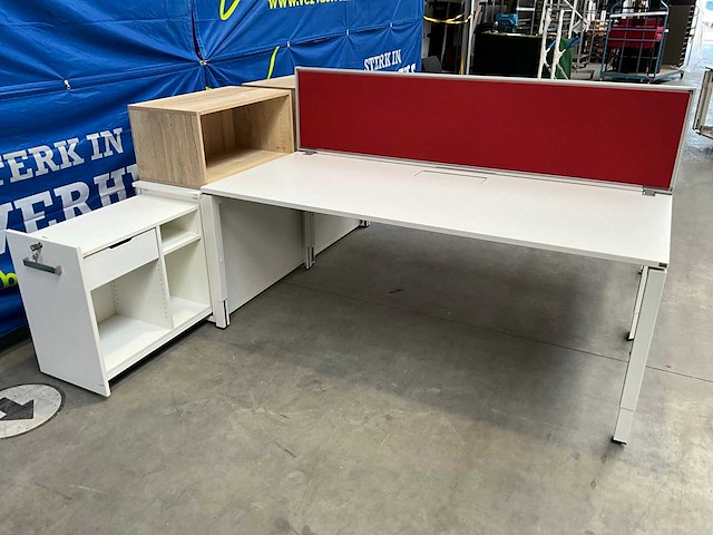 Steelcase bureau-eiland + 2x sedus opbergkast - afbeelding 1 van  10