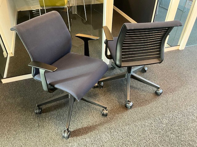 Steelcase bureaustoel (2x) - afbeelding 1 van  8