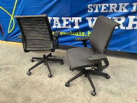 Steelcase ergonomische bureaustoel (4x) - afbeelding 1 van  7