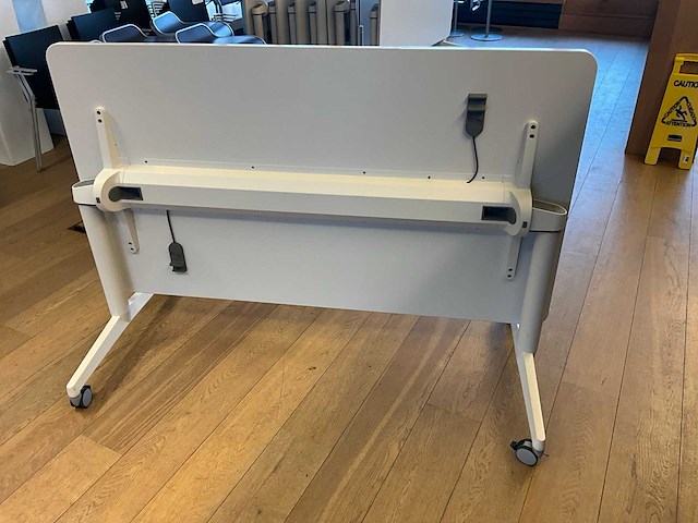 Steelcase inklapbare mobiele tafel (4x) - afbeelding 4 van  9