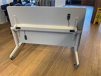 Steelcase inklapbare mobiele tafel (4x) - afbeelding 4 van  9