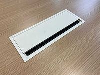 Steelcase inklapbare mobiele tafel met kabeldoorvoer (2x) - afbeelding 5 van  8