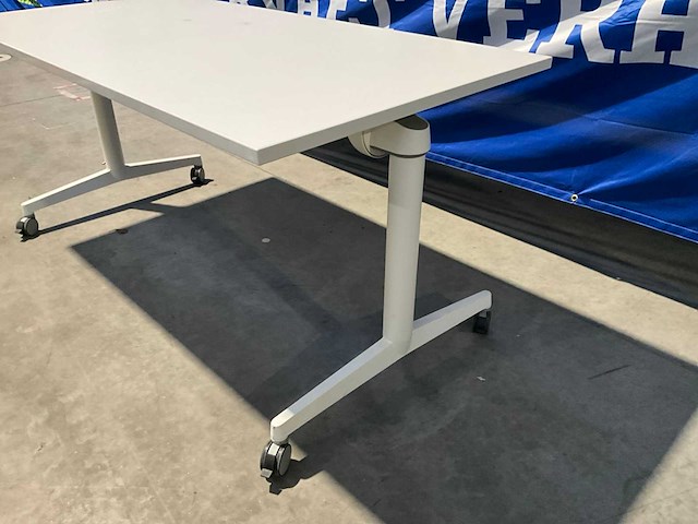 Steelcase mobiele inklapbare bureautafel - afbeelding 2 van  5
