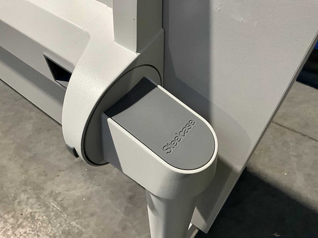 Steelcase mobiele inklapbare bureautafel - afbeelding 4 van  5