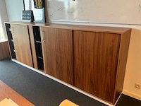 Steelcase schuifdeurkast (2x) - afbeelding 1 van  6