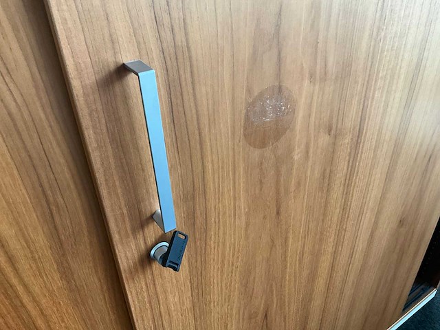Steelcase schuifdeurkast - afbeelding 5 van  6