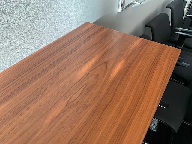 Steelcase vergadertafel (2x) + schuifdeurkast - afbeelding 10 van  18