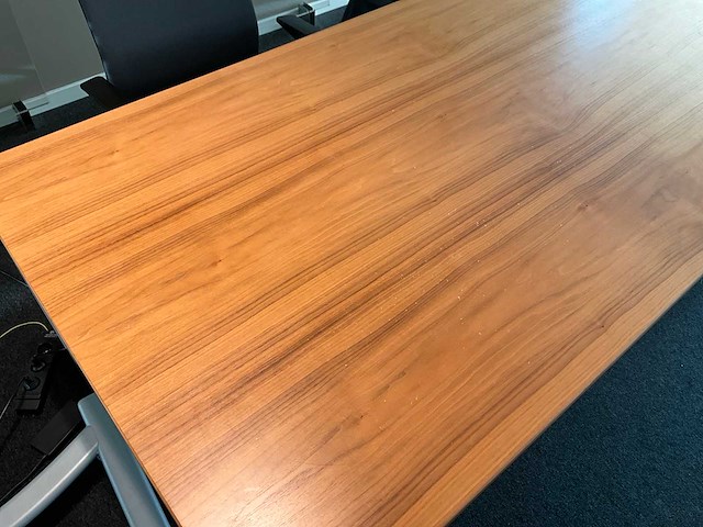 Steelcase vergadertafel (2x) + schuifdeurkast - afbeelding 16 van  18
