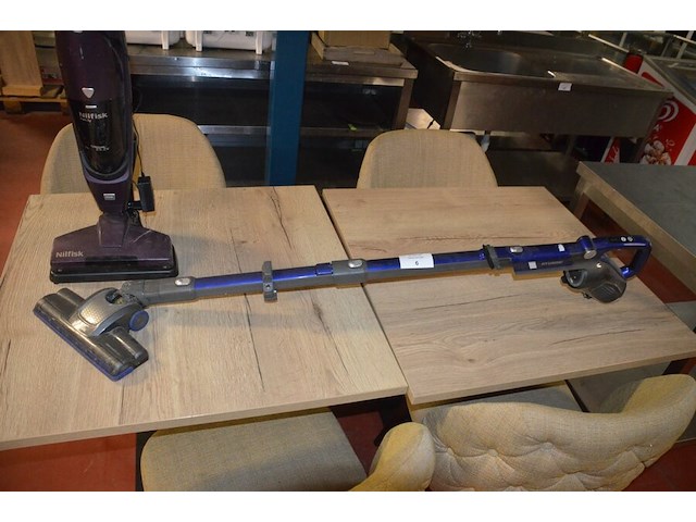 Steelstofzuiger hyundai (niet compleet), steelstofzuiger nilfisk - afbeelding 2 van  8