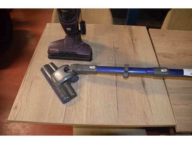 Steelstofzuiger hyundai (niet compleet), steelstofzuiger nilfisk - afbeelding 5 van  8