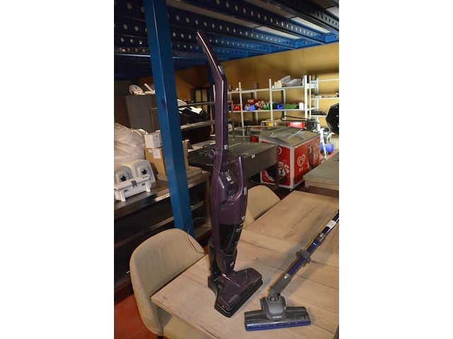 Steelstofzuiger hyundai (niet compleet), steelstofzuiger nilfisk - afbeelding 7 van  8