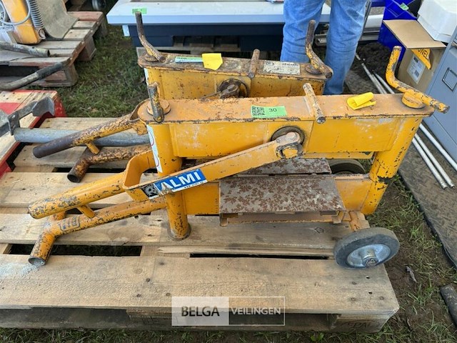 Steenknipper - afbeelding 7 van  7