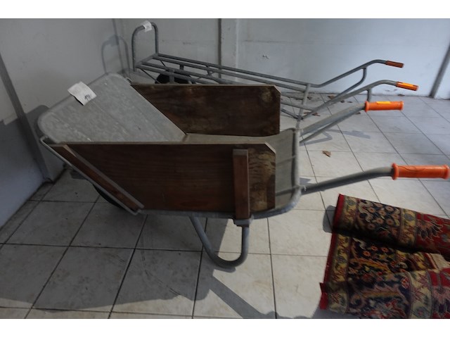 Steenkruiwagen - afbeelding 1 van  3