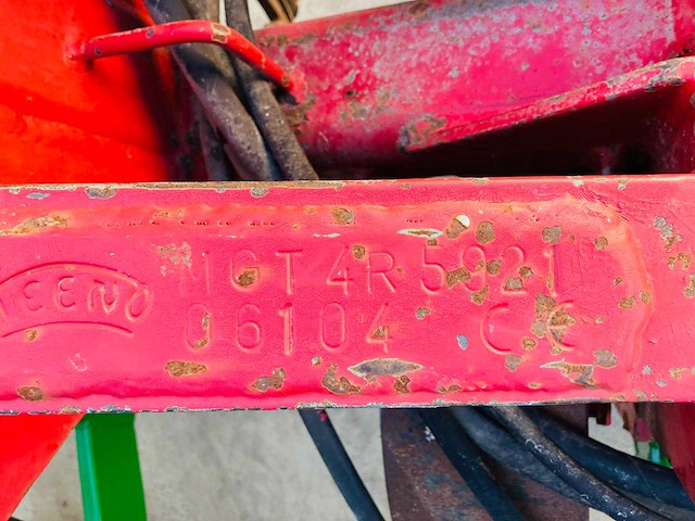 Steeno - mgt4r5921 - subsoiler - 2003 - afbeelding 7 van  8