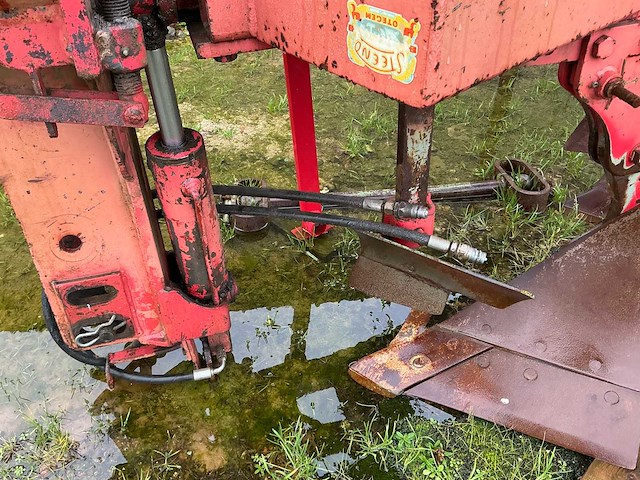 Steeno grondploeg ploeg - afbeelding 10 van  10