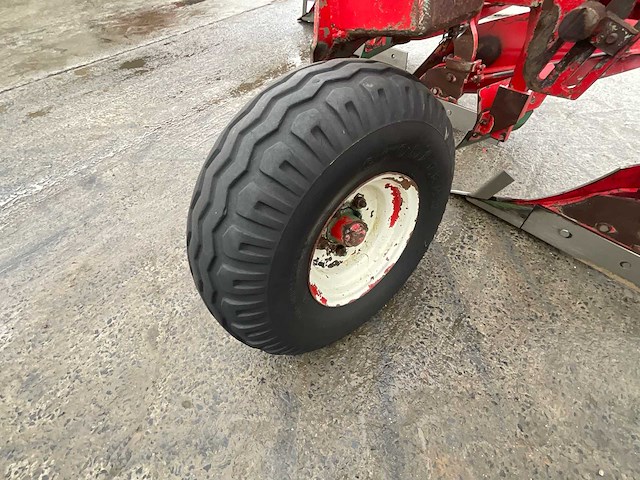 Steeno ploeg bereik h125 andere landbouwmachines - afbeelding 10 van  12
