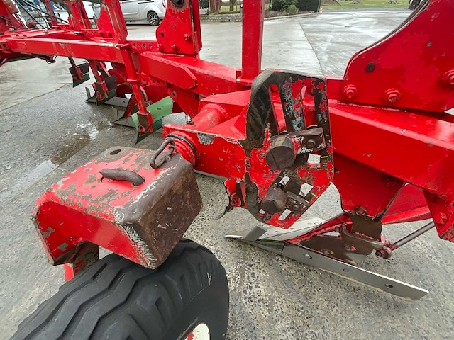 Steeno ploeg bereik h125 andere landbouwmachines - afbeelding 11 van  12