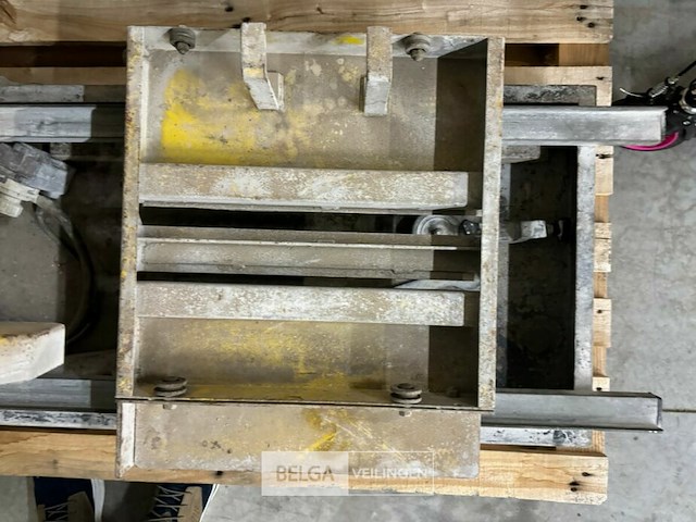 Steenzaag - afbeelding 4 van  13