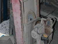 Steenzaagmachine - afbeelding 1 van  2