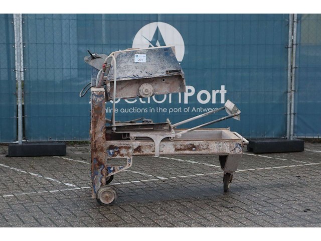 Steenzaagmachine - afbeelding 1 van  1