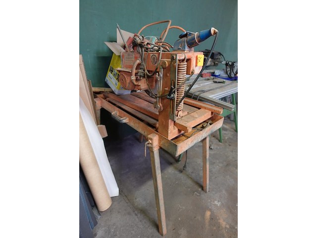 Steenzaagmachine - afbeelding 2 van  4