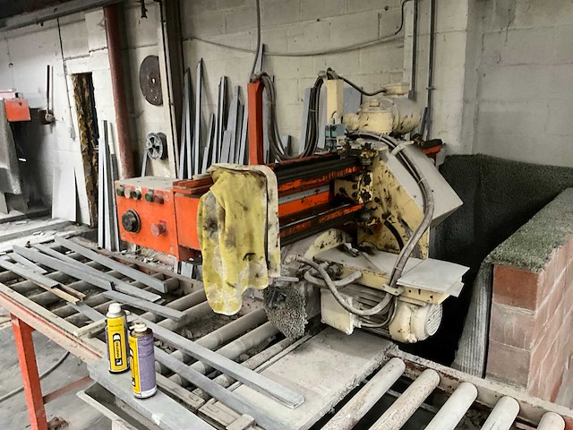 Steenzaagmachine - afbeelding 6 van  12