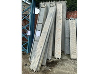 Steiger loopplanken en diagonalen (127x) - afbeelding 4 van  10