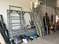 Steiger materiaal - afbeelding 1 van  6