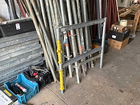 Steiger materiaal - afbeelding 5 van  6