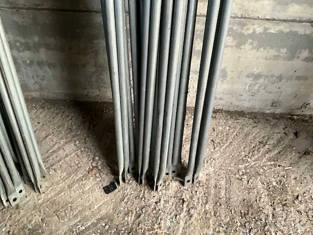 Steiger staanders (15x) met 14 diagonalen - afbeelding 4 van  14