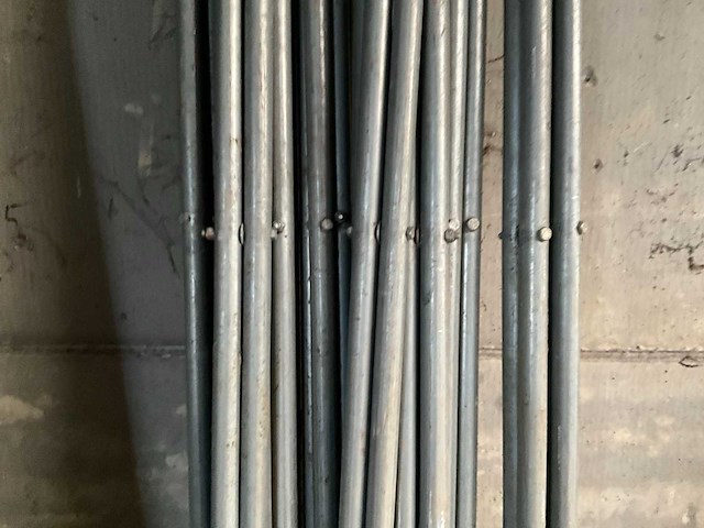 Steiger staanders (15x) met 14 diagonalen - afbeelding 6 van  14