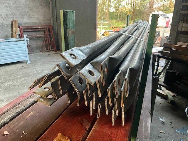 Steiger staanders (15x) met diagonalen - afbeelding 6 van  15