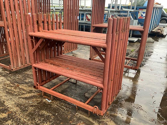 Steiger staanders (15x) - afbeelding 6 van  13