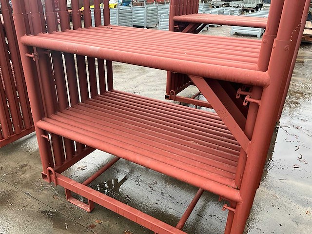 Steiger staanders (15x) - afbeelding 7 van  7