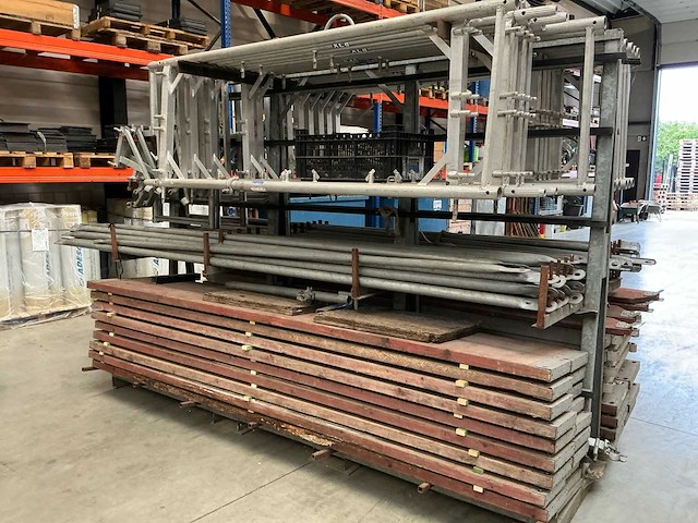 Steiger / stelling aluminium - afbeelding 1 van  13