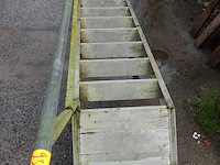 Steiger trap - afbeelding 1 van  3