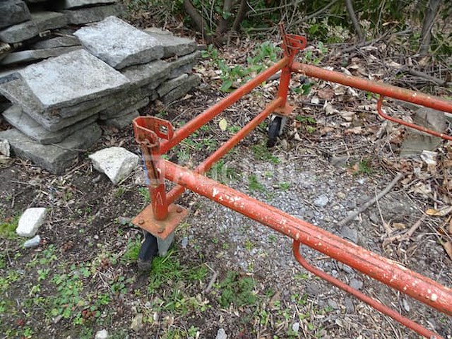 Steigerbasis op wielen - afbeelding 2 van  5