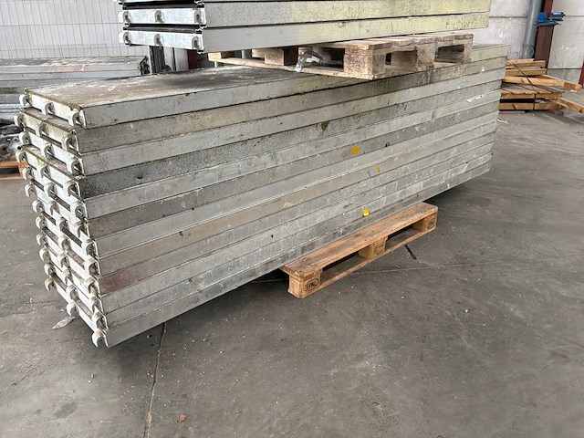 Steigerplatform (12x) - afbeelding 2 van  4