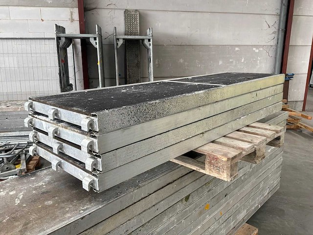 Steigerplatform (4x) - afbeelding 2 van  3