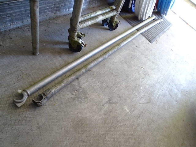 Steigers - afbeelding 2 van  6
