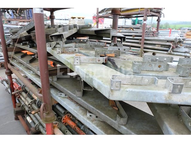 Steigertraptoren (grote aantallen) modex - afbeelding 7 van  20
