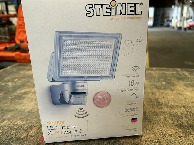 Steinel sensor lichtspot - afbeelding 1 van  3