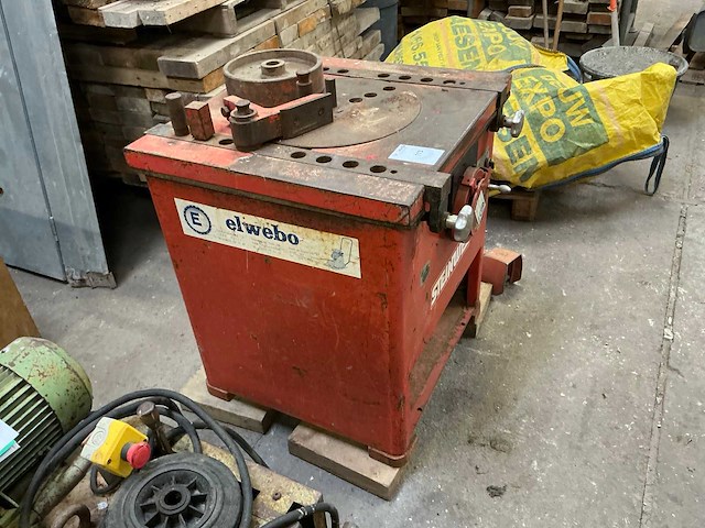 Steinweg b32 betonijzer buigmachine - afbeelding 3 van  5