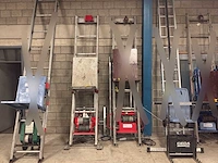 Steinweg ladderlift incl. bak + knik + rek - afbeelding 1 van  8